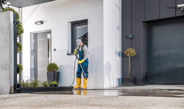 Best Restaurant Pressure Washing  in Creighton, NE